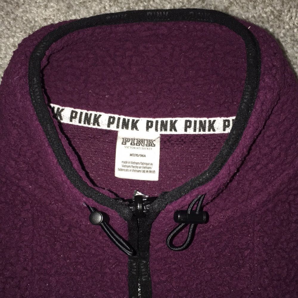 Burgundy PINK Victoria Secret Sherpa mountain pullover kangaroo pocket fleece M